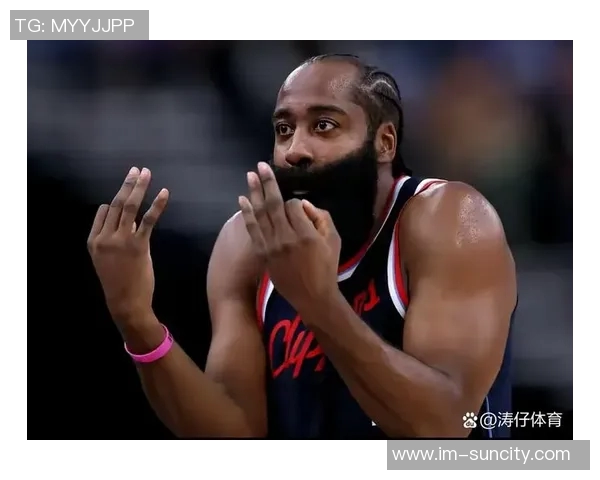 快船老将云集却混乱不堪哈登的才华在球队中被浪费 快船老将云集却混乱不堪哈登的才华在球队中被浪费