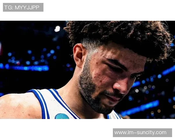 布泽尔儿子杜克季前赛表现惊艳狂砍24分23板再送盖帽接连高分展现潜力